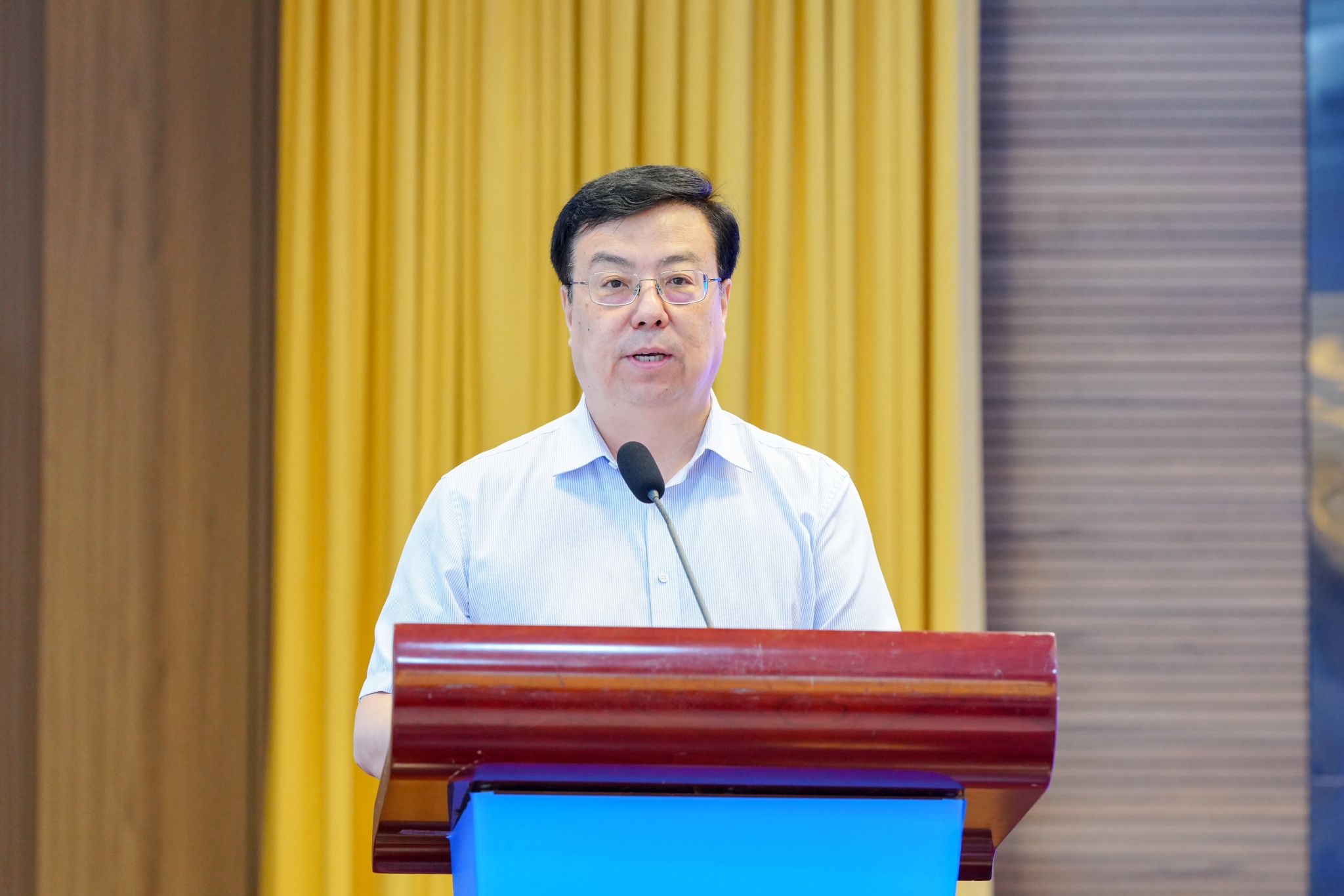 文件名称:DSC00759.jpg原图大小:4.56MB