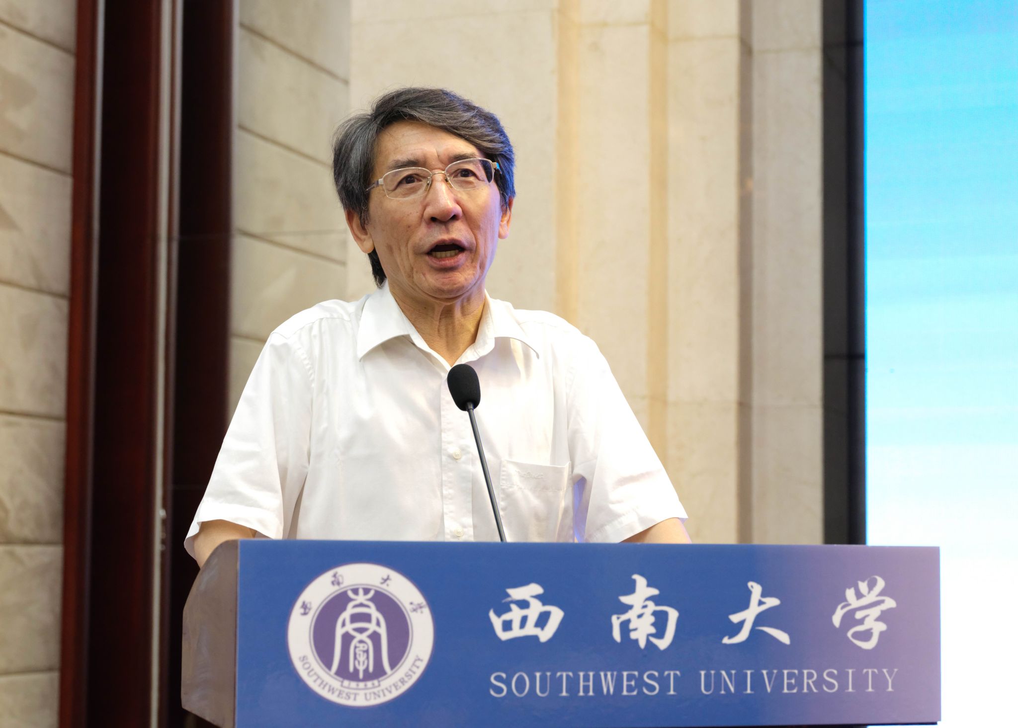 文件名称:薛其坤.jpg原图大小:3.78MB